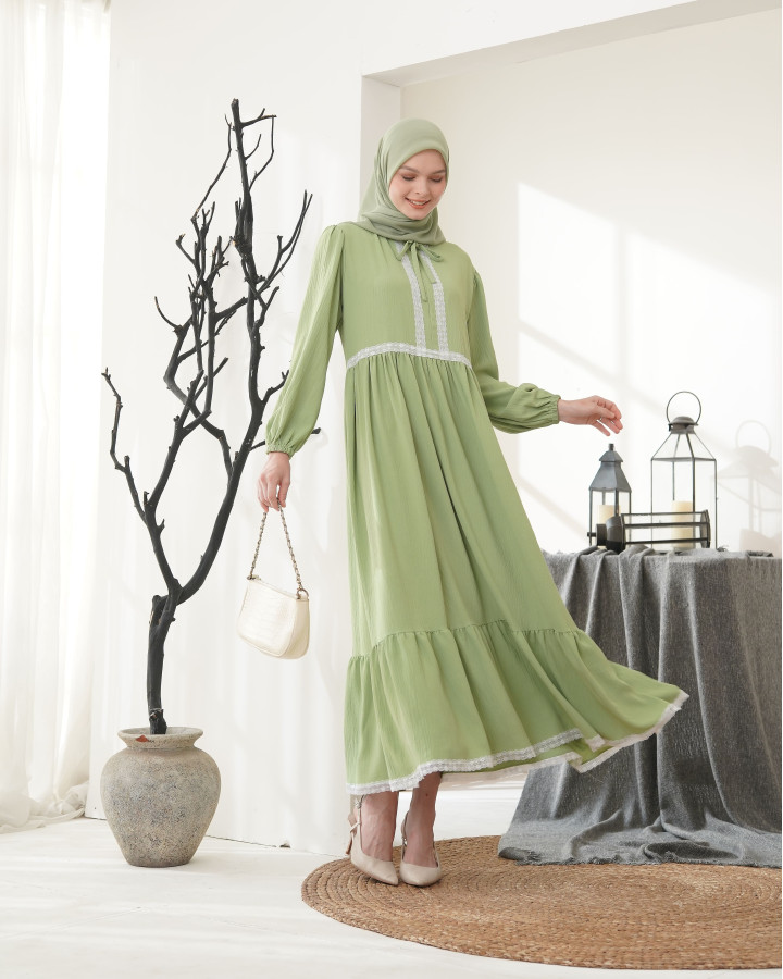AZURA GAMIS